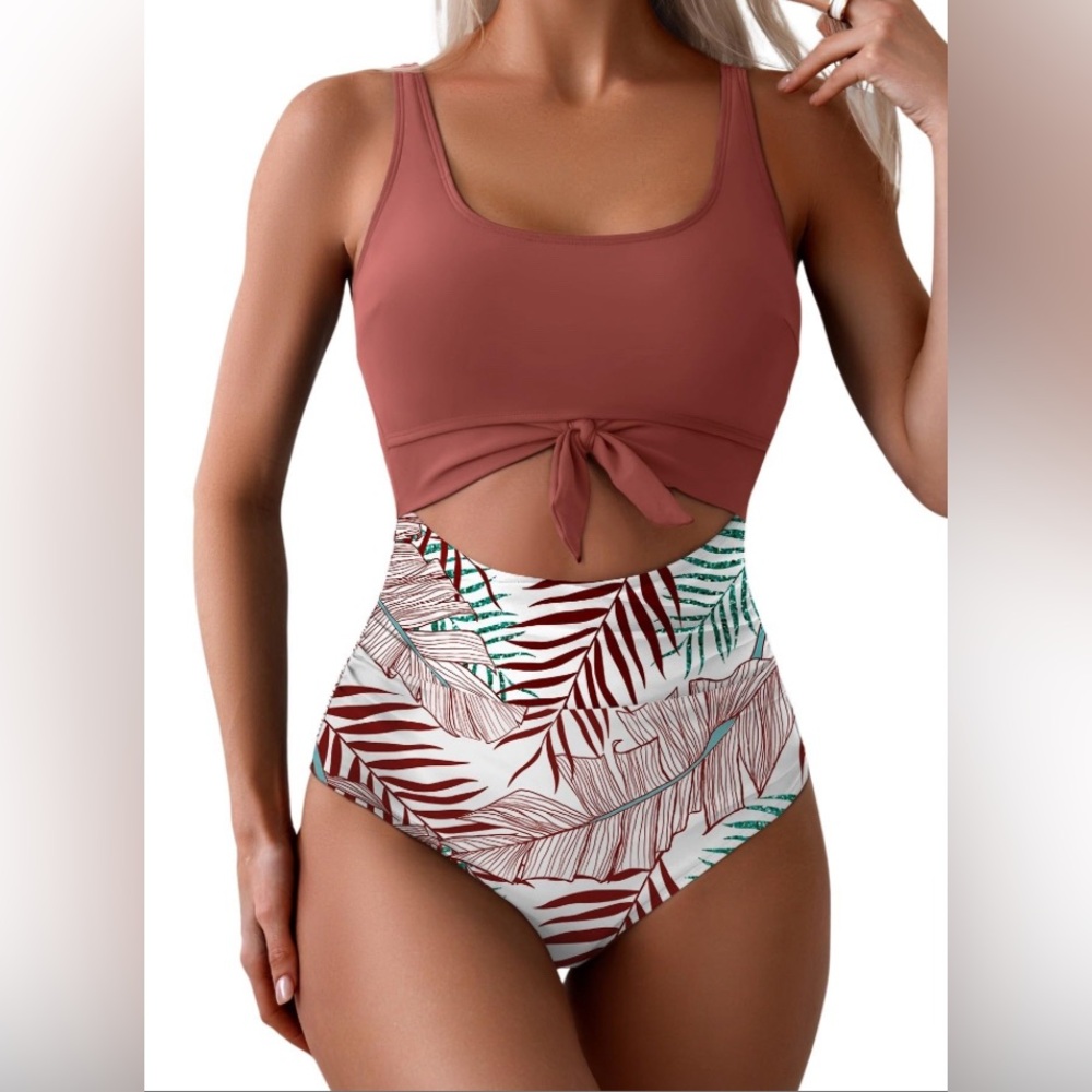 NWT Eomenie XL Swimsuit